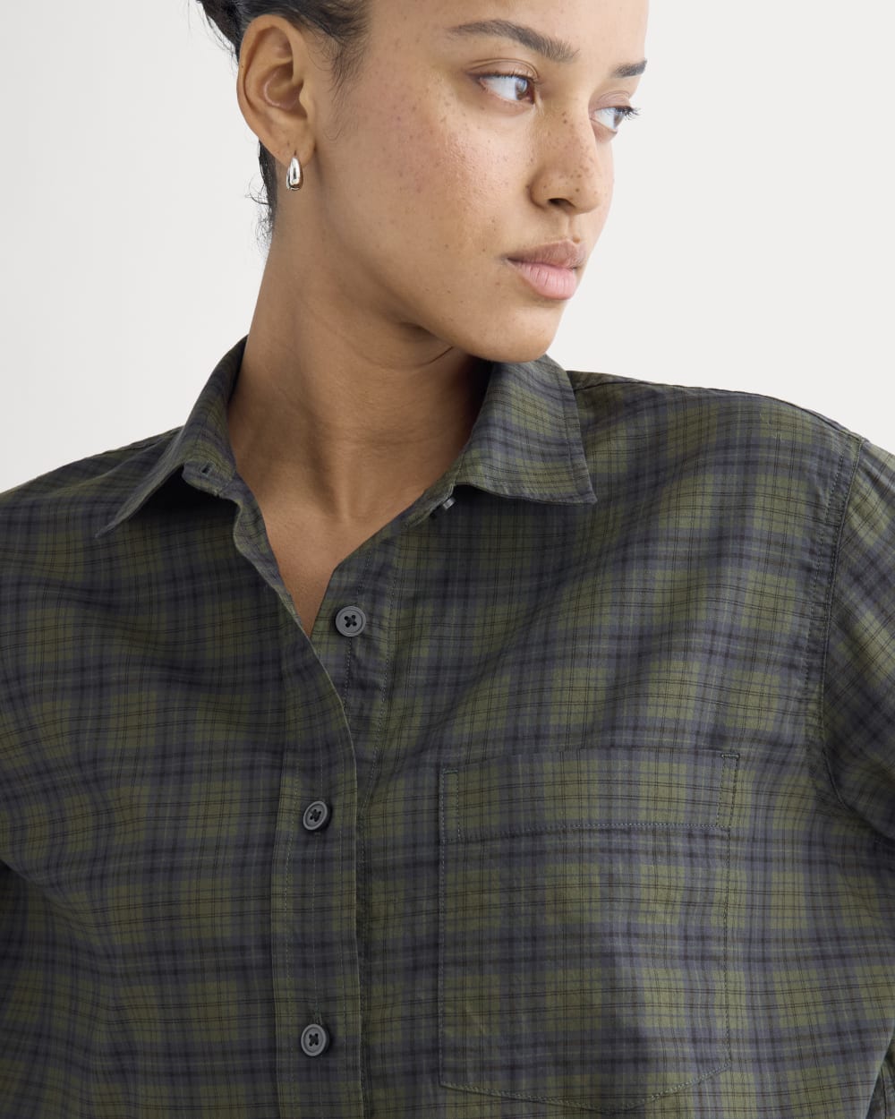 The Way-Short Shirt in Silky Cotton | Duffle Bag Plaid - Image 4