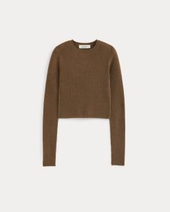 Alternative view of The Cropped Crew Top in Ultrafine Merino | Heathered Toffee