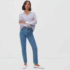 Alternative view of The '90s Cheeky® Jean | Medium Blue Wash | 26.5 Inseam