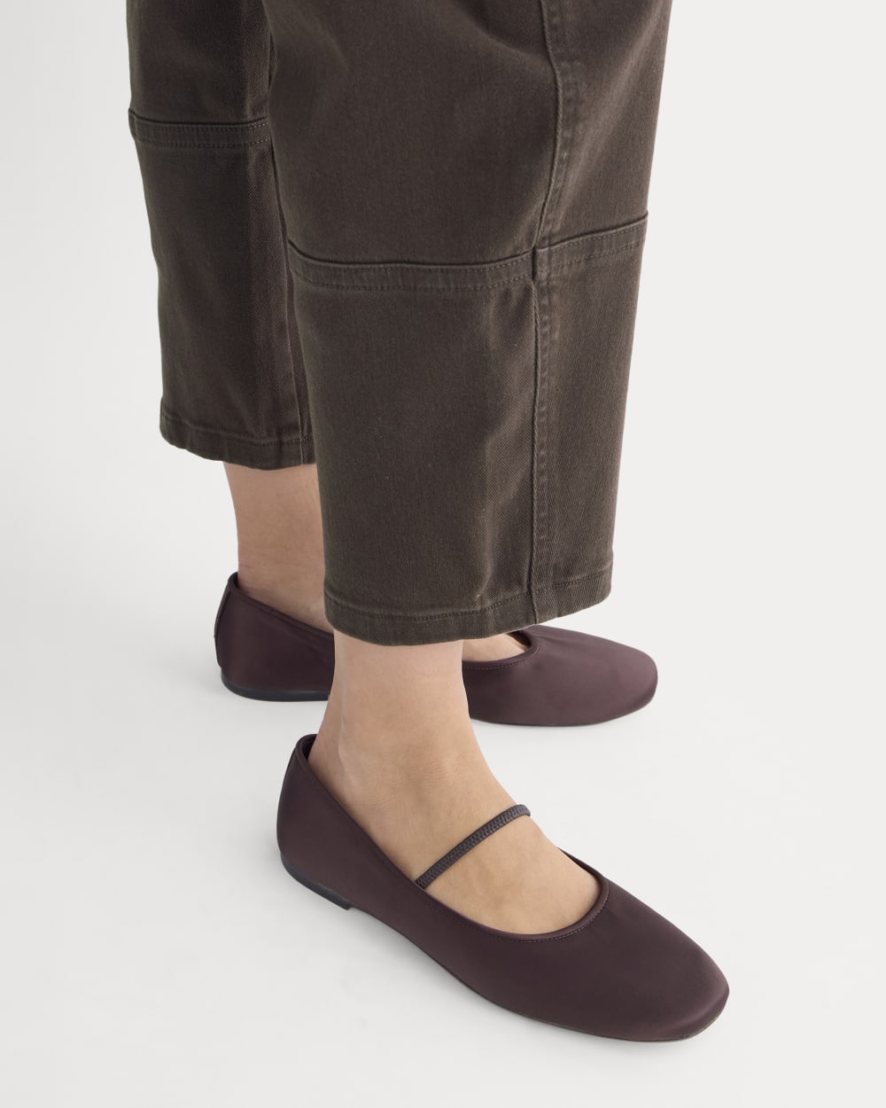 The Utility Barrel Pant | Dark Chocolate | Regular - Image 4