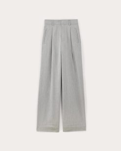 Alternative view of The Draper Pleated Pant in Buttersmooth | Heather Steel | 32 Inseam