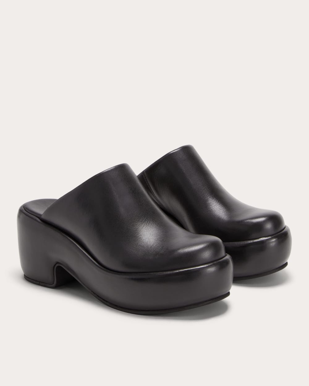 The Puffa Clog | Black - Image 3