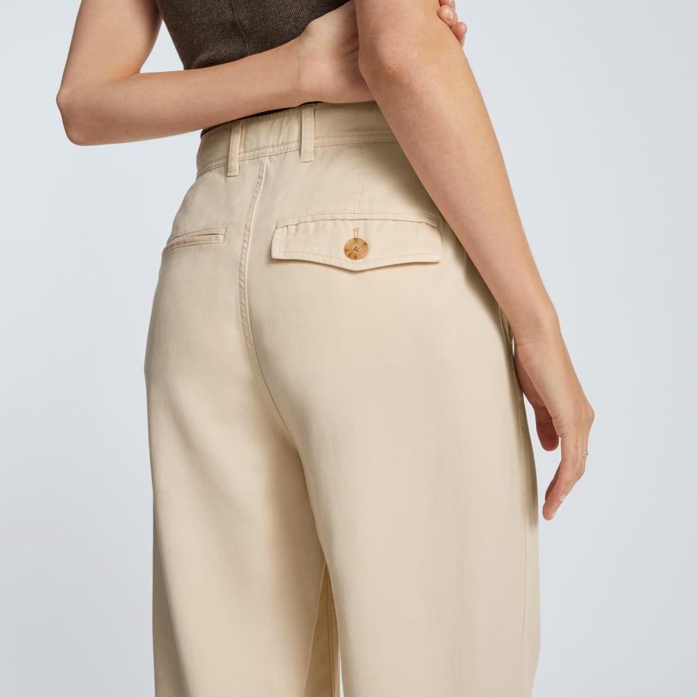 The Chino in Buttersoft | Parchment - Image 8