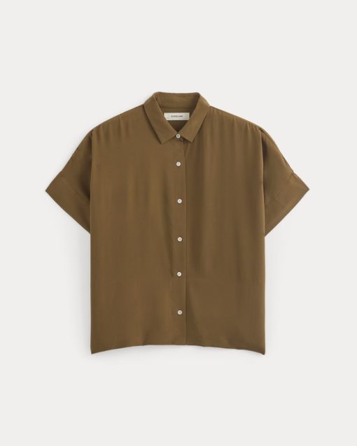 Alternative view of The Boxy Shirt in Washable Silk | Toffee