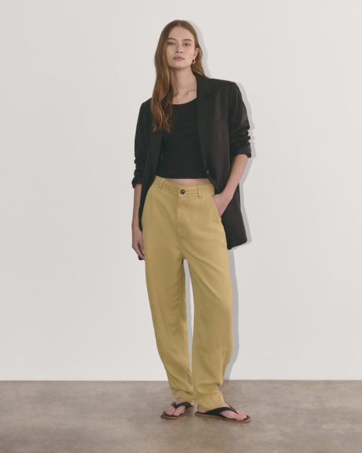 The Chino in Buttersoft | Classic Khaki