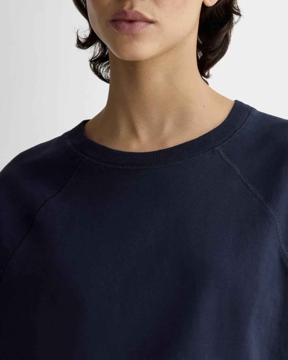 The Off-Duty Long-Sleeve Tee | Navy - Image 4