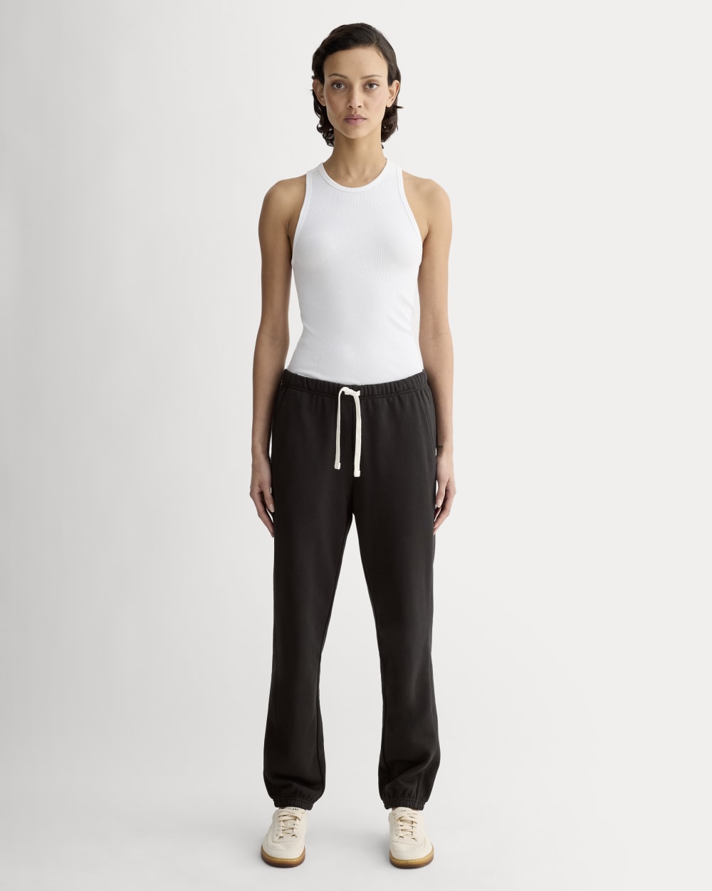 The Off-Duty Jogger | Black