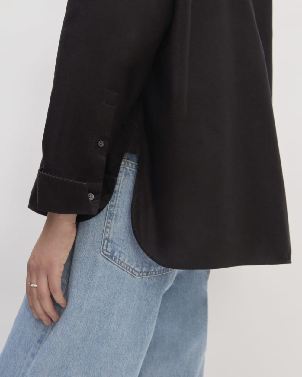 The Boxy Oxford | Black - Image 5