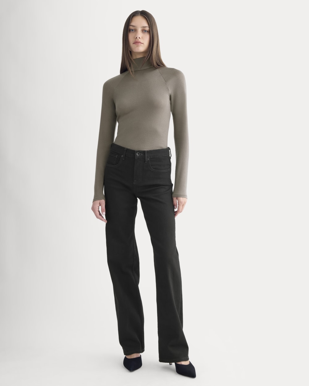 Tie-Neck Top in Butterluxe | Taupe - Image 4