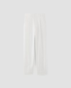 Alternative view of The Draper Tapered Pant in Buttersmooth | White