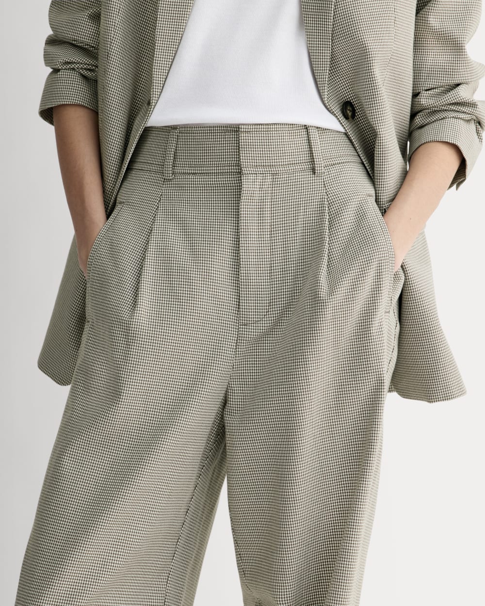 The Draper Pleated Pant in Buttersmooth | Deep Taupe Mini Gingham | 30 Inseam - Image 4