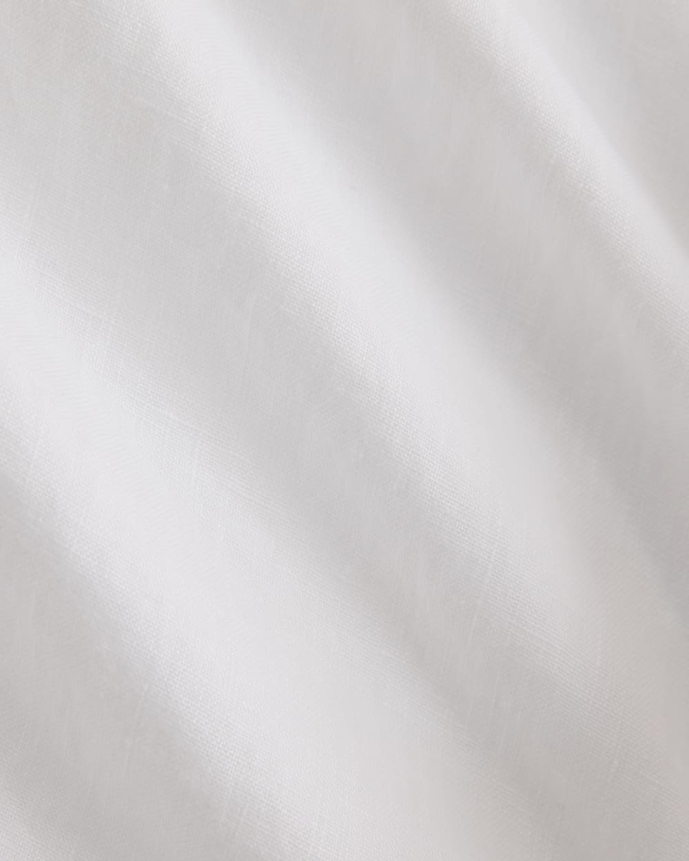 The Boxy Shirt in Linen | White - Image 6