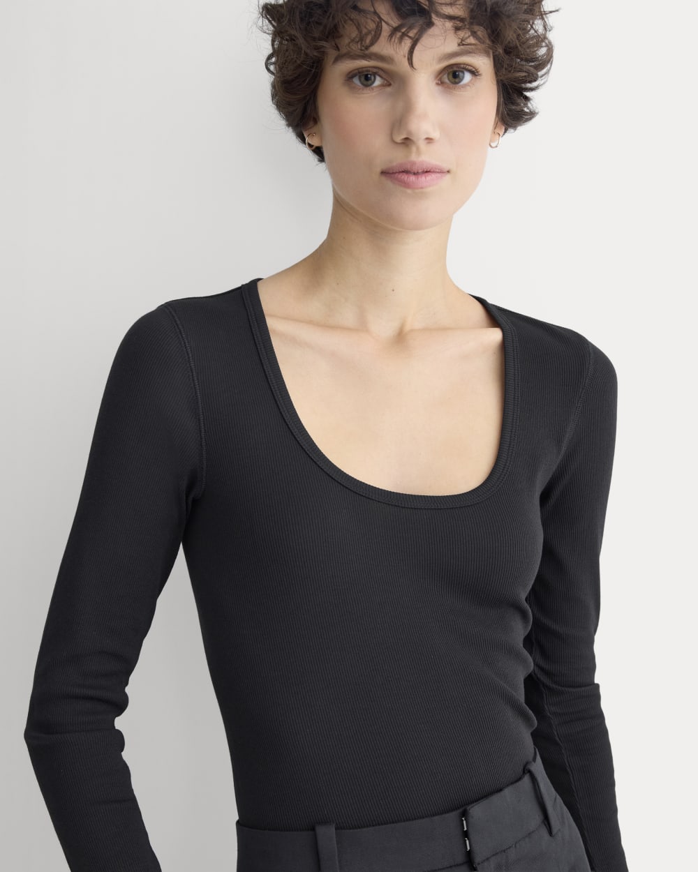Luxe Rib Deep U-Neck Top | Black - Image 4