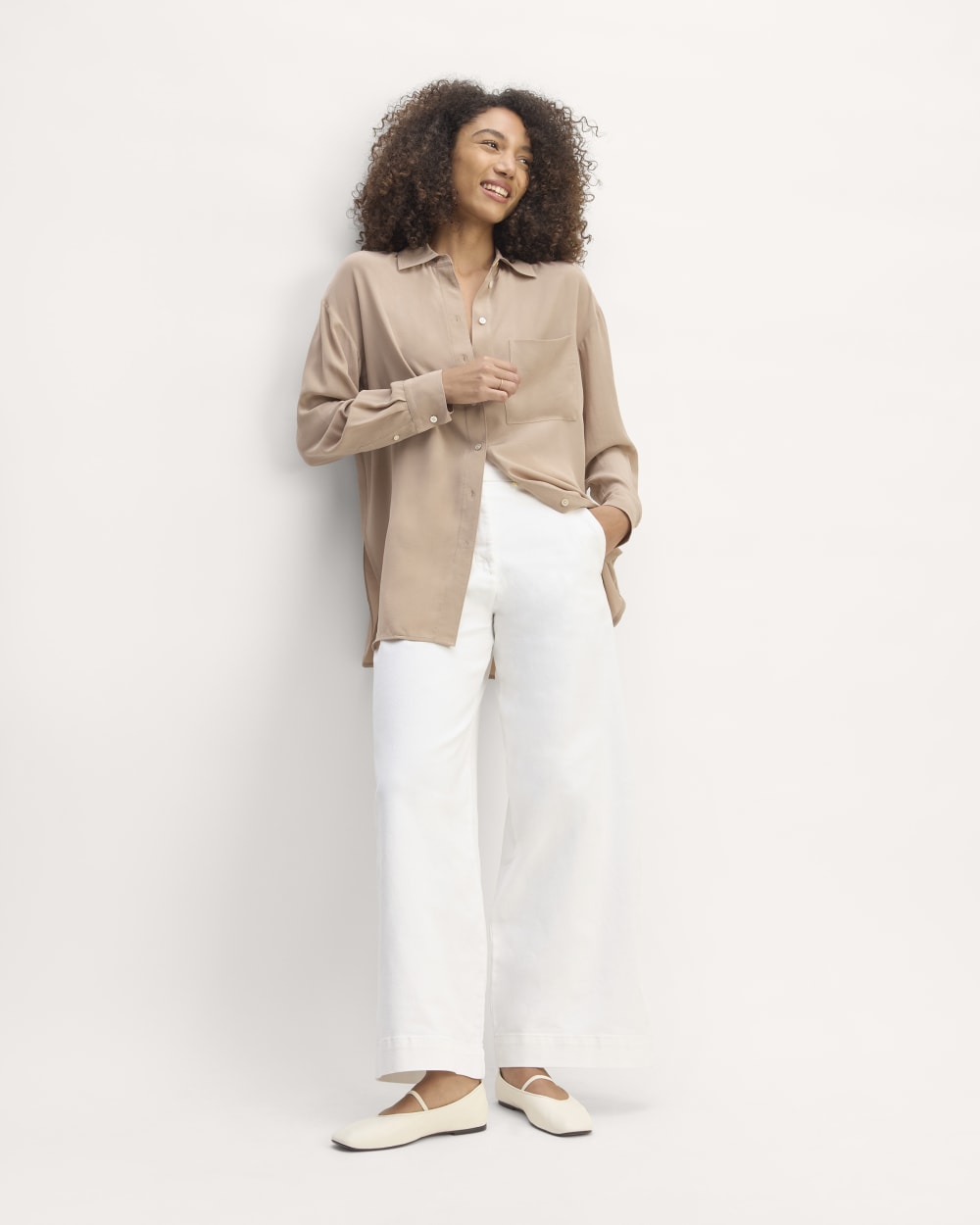 The Boyfriend Shirt in Washable Silk | Chanterelle - Image 3