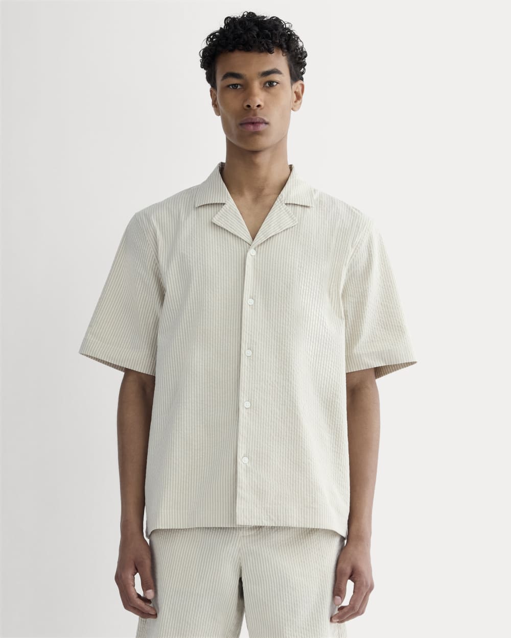 The Seersucker Resort Shirt | Trench Coat Khaki / Natural