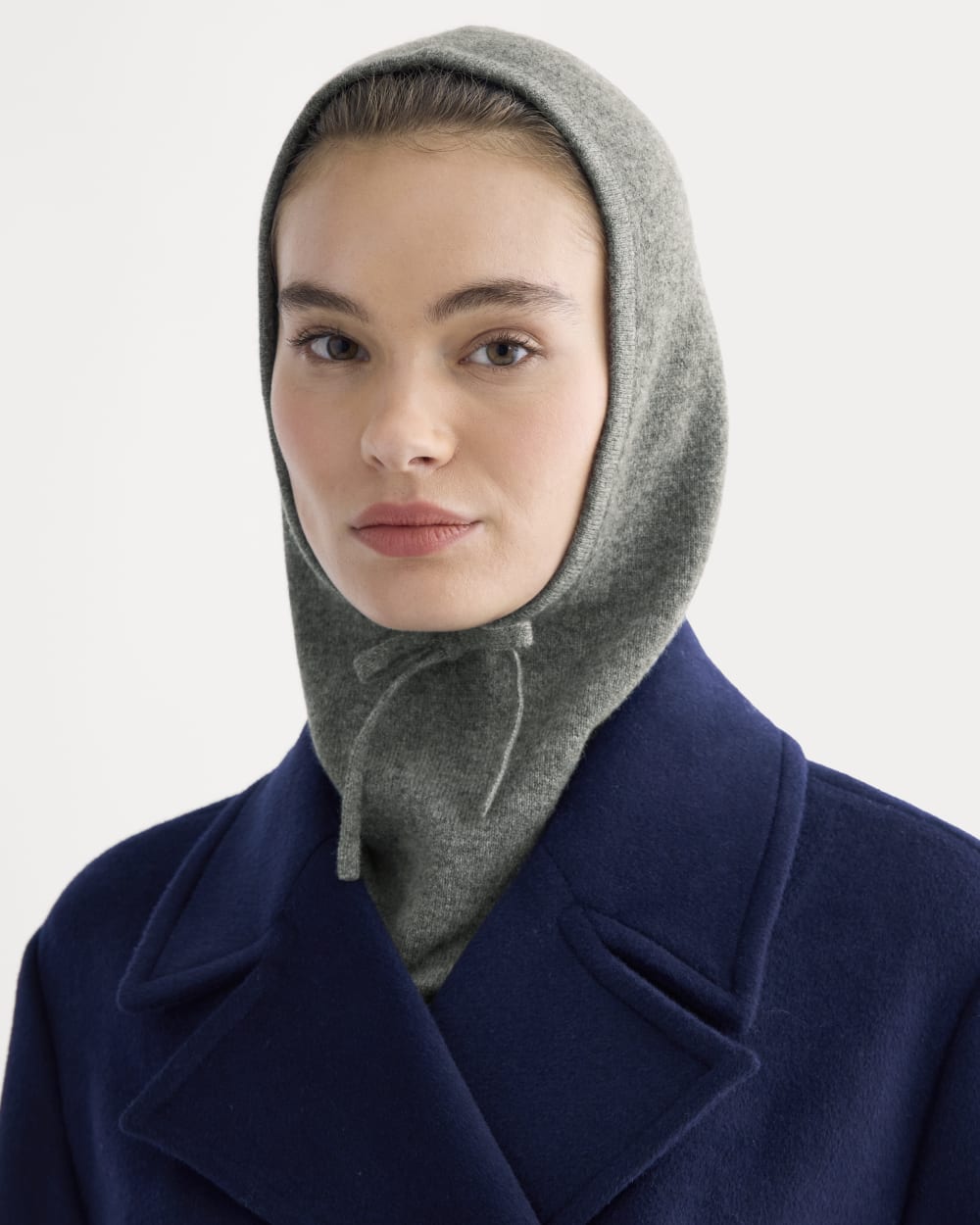 Cashmere Hood | Heather Charcoal - Image 2