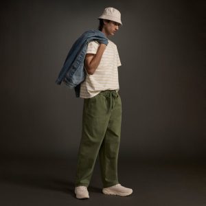 Alternative view of The Premium-Weight Crew | Uniform | Canvas Tan / Biscotti