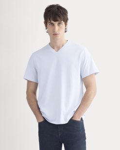 The Essential Organic V-Neck Tee | Skywriting