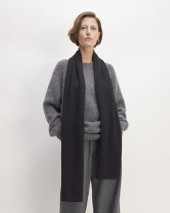 The ReCashmere Scarf |  Black