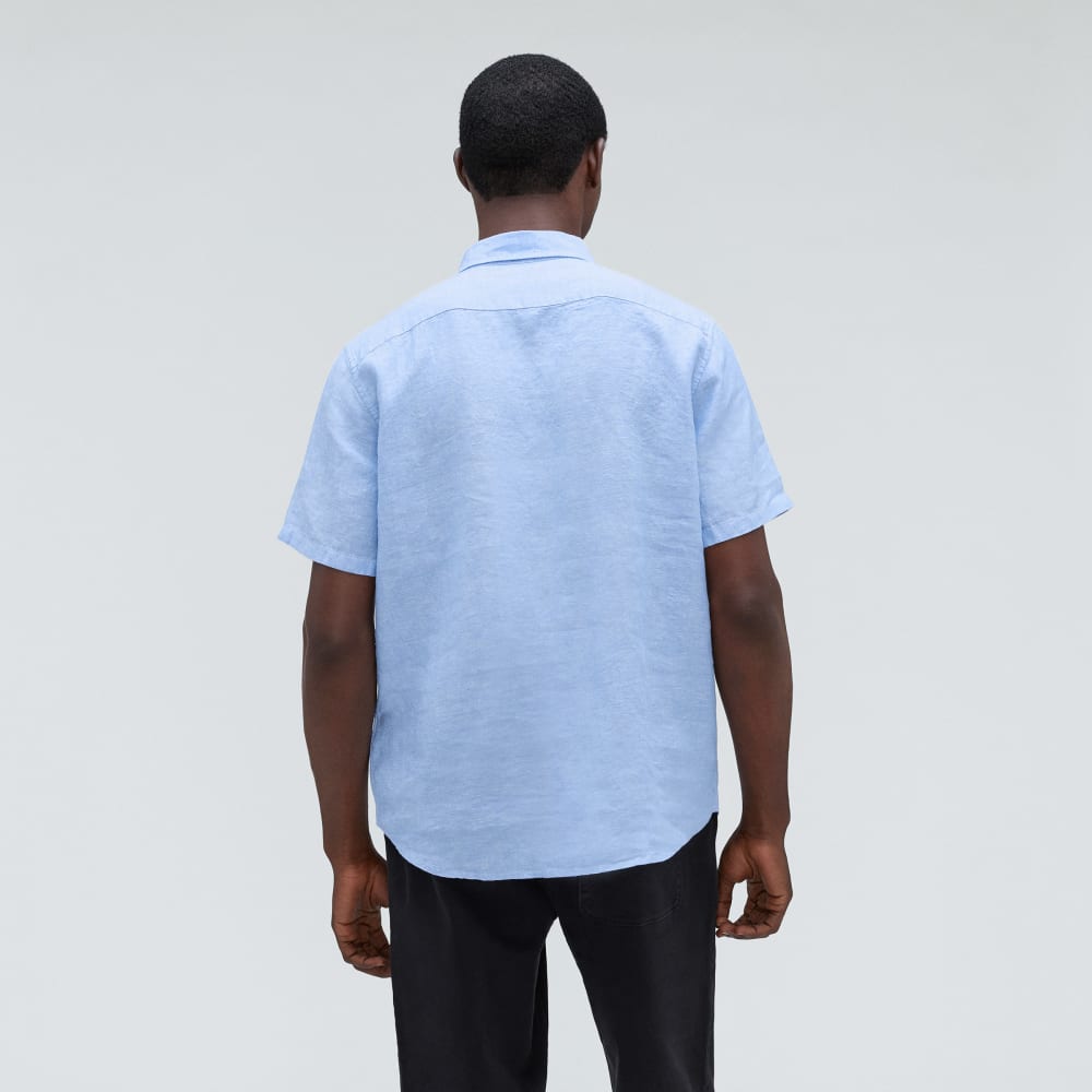 The Classic Short-Sleeve Shirt in Linen | Light Blue - Image 3
